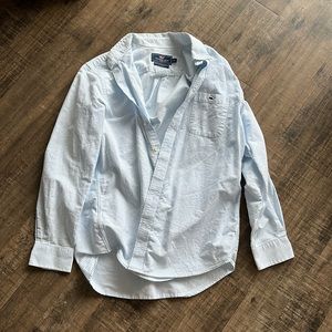 Mens Vineyard Vines light blue and white striped shirt